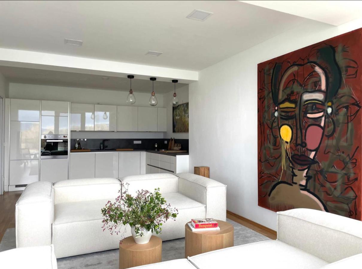 Apartment Modernes Mit Wunderschonem Rheinblick